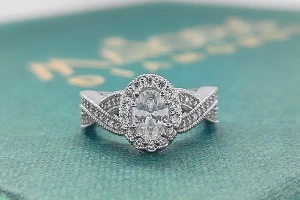 Engagement Ring | Diamonnd Jewelry